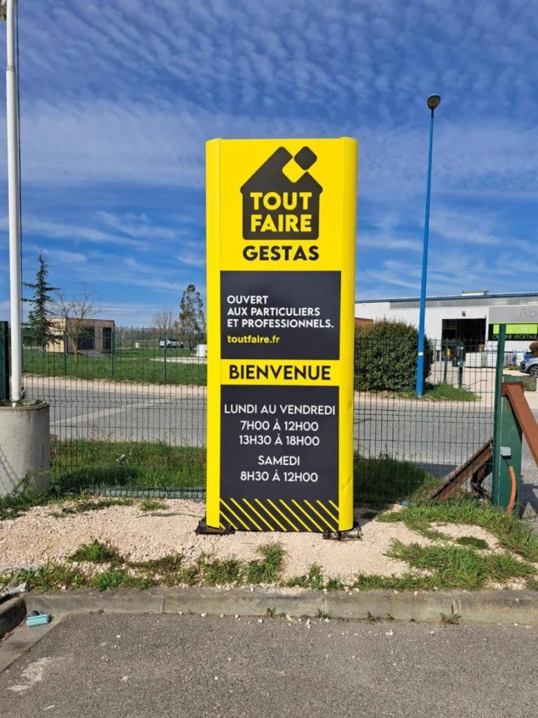 Réalisation et installation d'une enseigne pour Tout Faire à Capens en Haute-Garonne