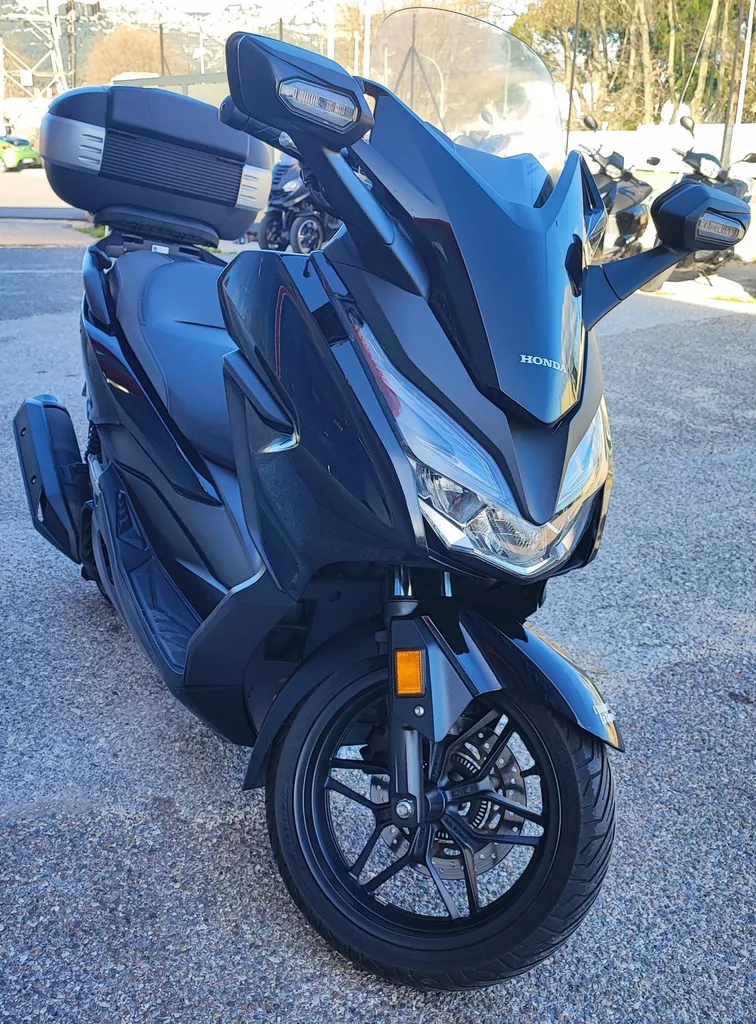 HONDA FORZA 125 DU 06/2020 AVEC 22400KM