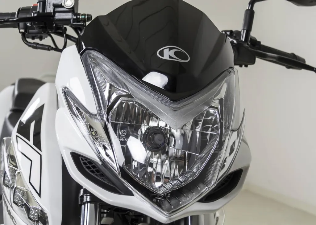 Moto KYMCO VISAR 125 : Phare avant