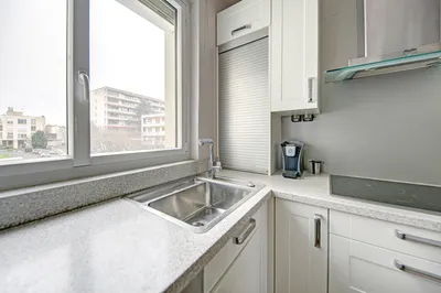 A vendre en exclusivité un grand appartement de 3 chambres avec balcon dans Saint Germain en Laye en centre