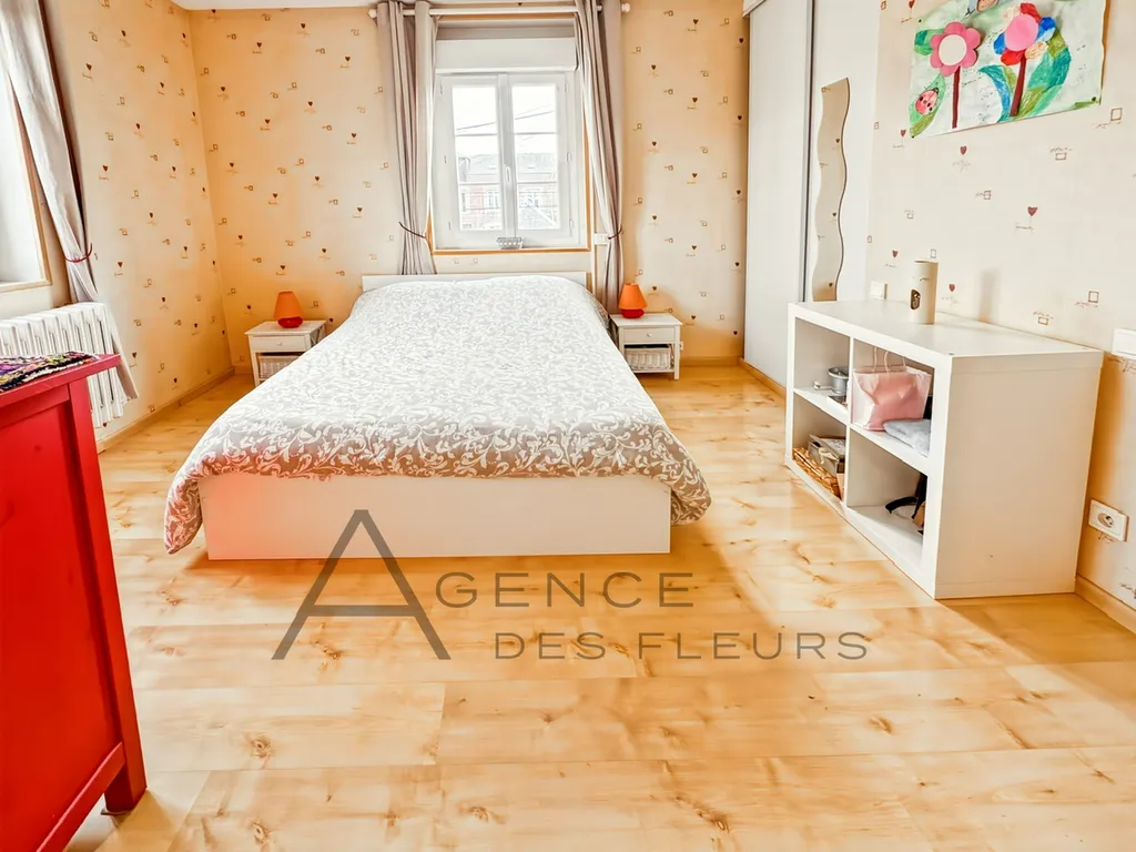 À vendre, jolie maison de 122 m² sur un terrain de 485 m² située à Caudebec-les-Elbeuf 76320