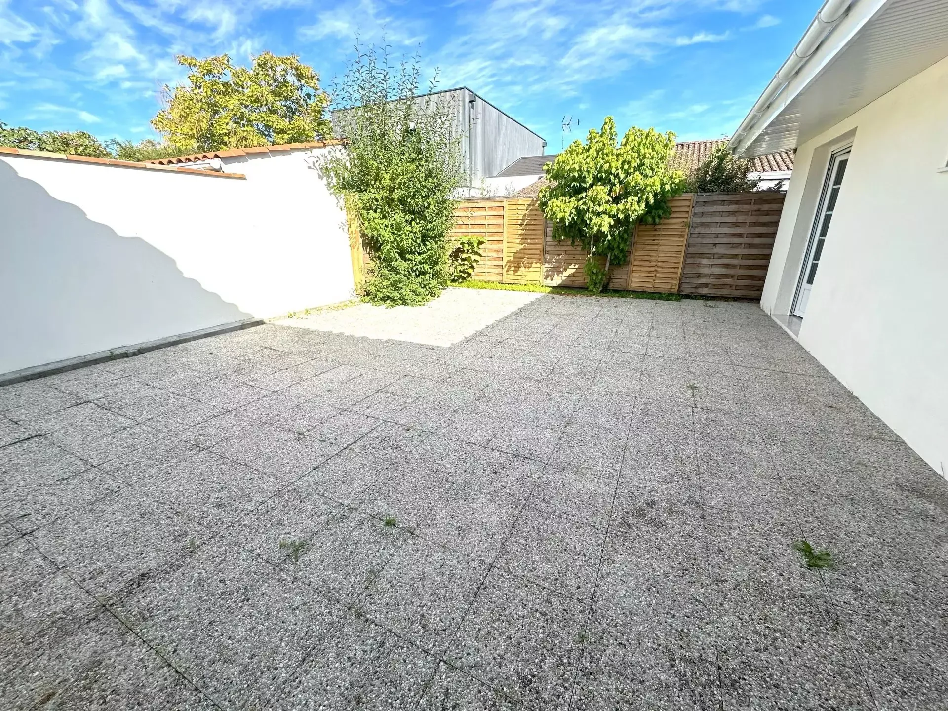 Location maison – 4 pièces – 3 chambres – 105,67 m² – 1 500 € / mois