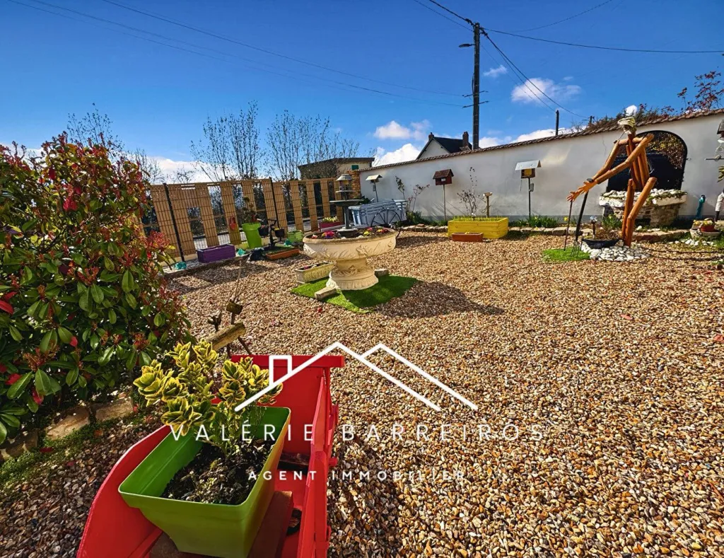 A saisir maison de 150 m² sur un terrain de 800 m sur la commune de ST AUBIN LES ELBEUF 76410