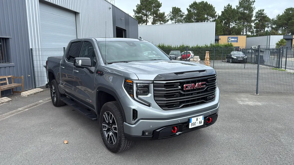 Importation GMC Sierra AT4 Bordeaux