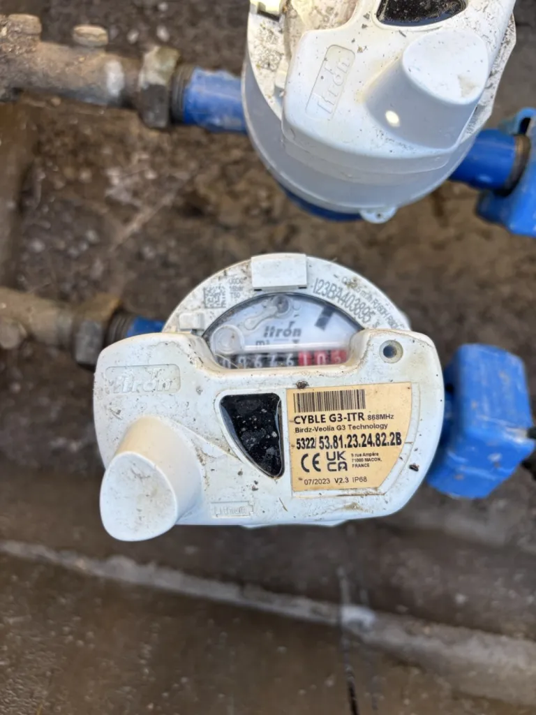 Photo d'une intervention de localisation de fuite d'eau non destructive suite à une surconsommation à Mérignac dans le 33