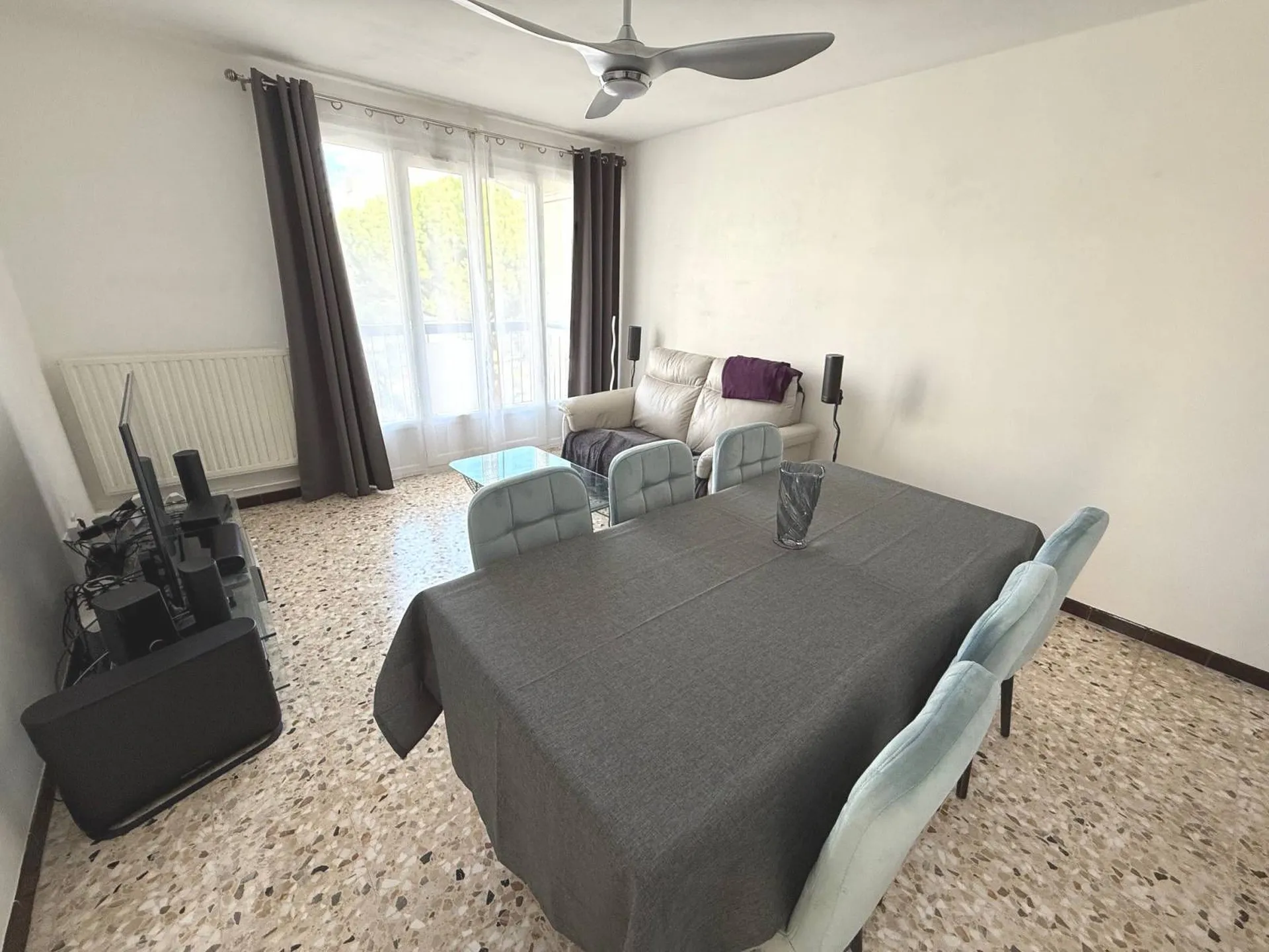 En vente T3 proche des commerces et transports Carnoux en Provence 