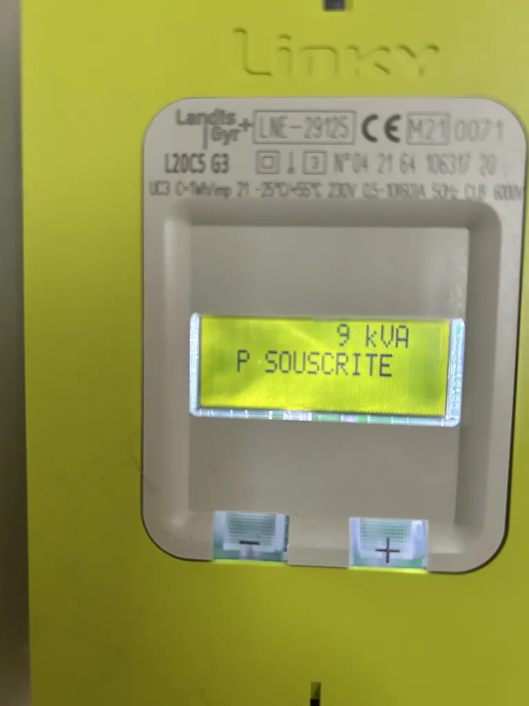 À Talence 33400 audit technique électrique et diagnostic de puissance avant l'installation de borne de recharge pour garantir la conformité de votre système domestique.