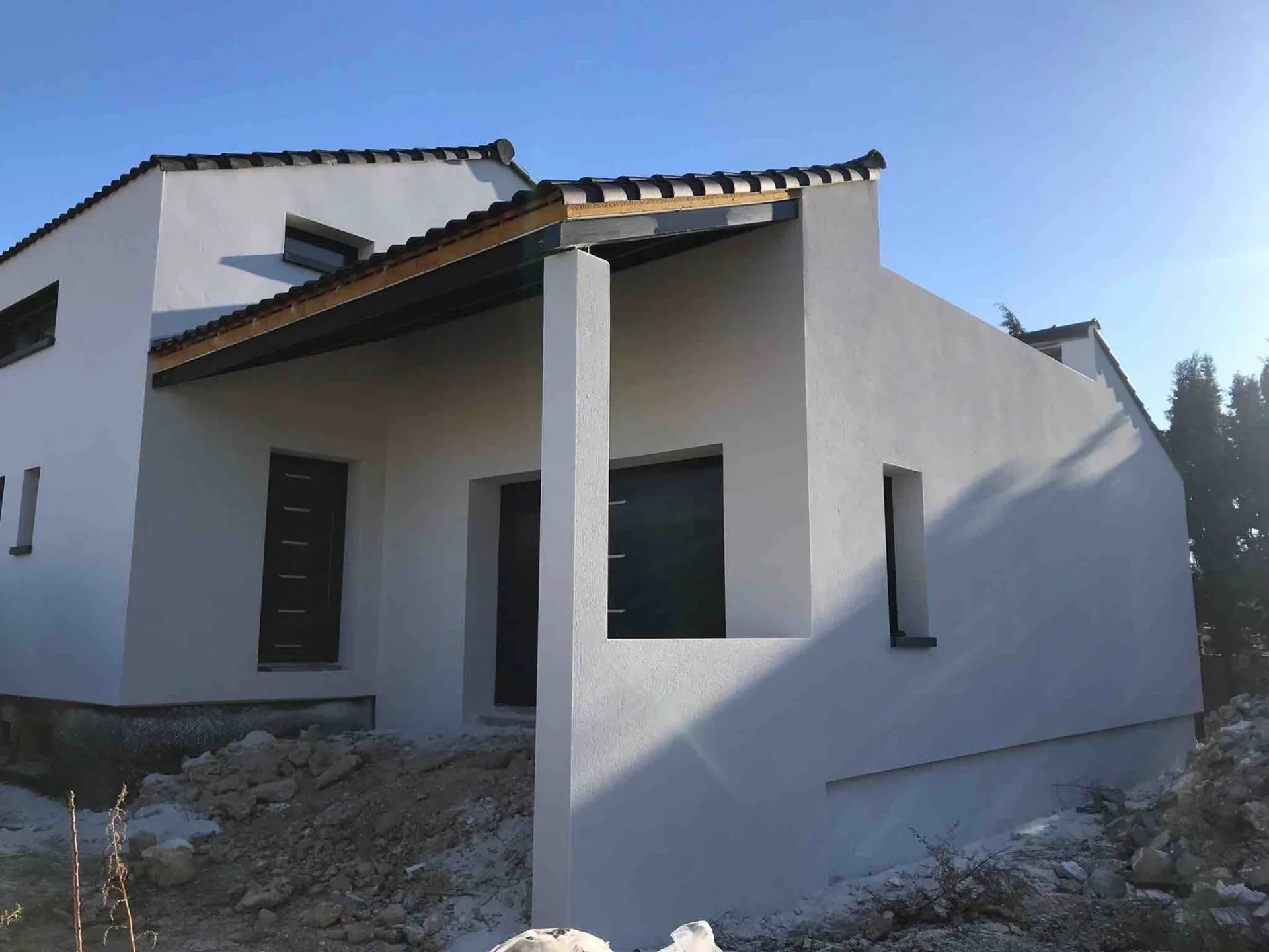 façade torchis maison neuve a Béziers