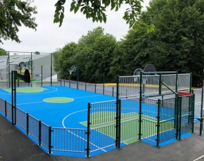 City-stade en acier à Valence