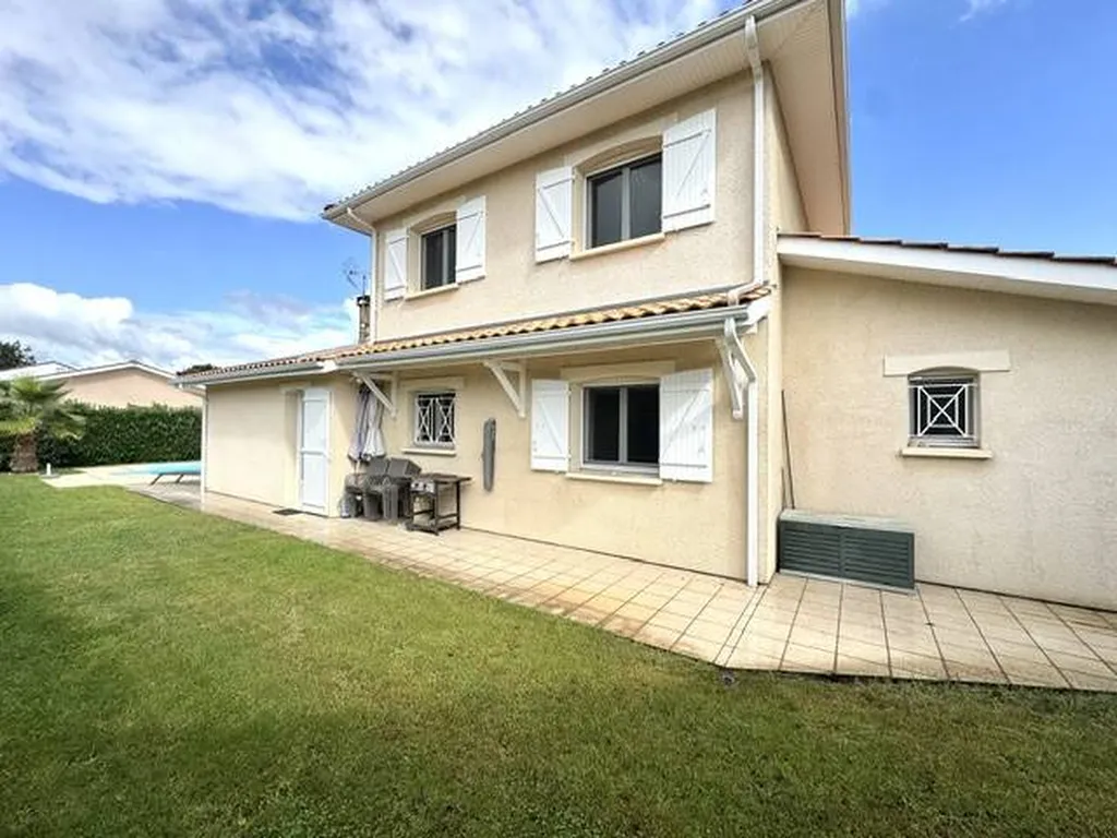 maison 4 chambres sur cestas