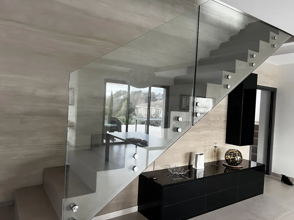 Garde-corps verre à IRIGNY