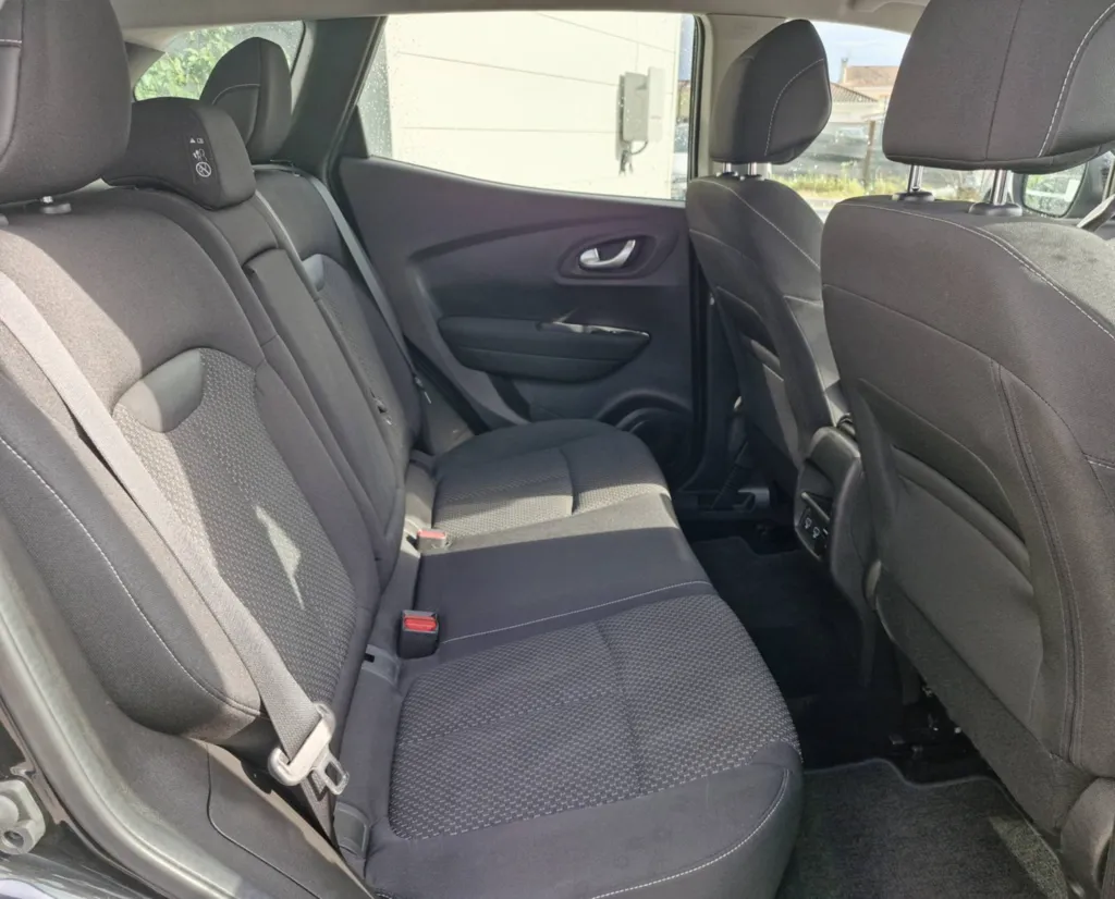 Renault Kadjar Blue dCi 115 Business Attelage / Android auto et Carplay Garantie 12 mois occasion près de Toulouse en Occitanie