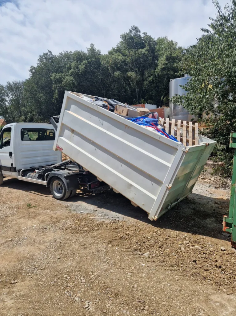 tarif location benne 3m3 avec chauffeur toulon var 