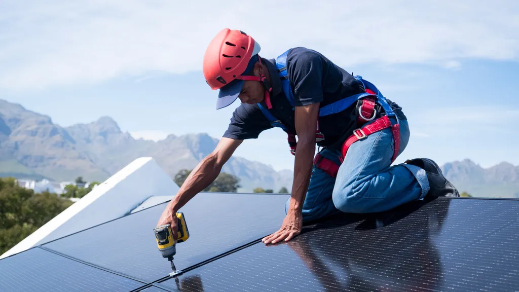 installation-panneaux-solaires-entreprise