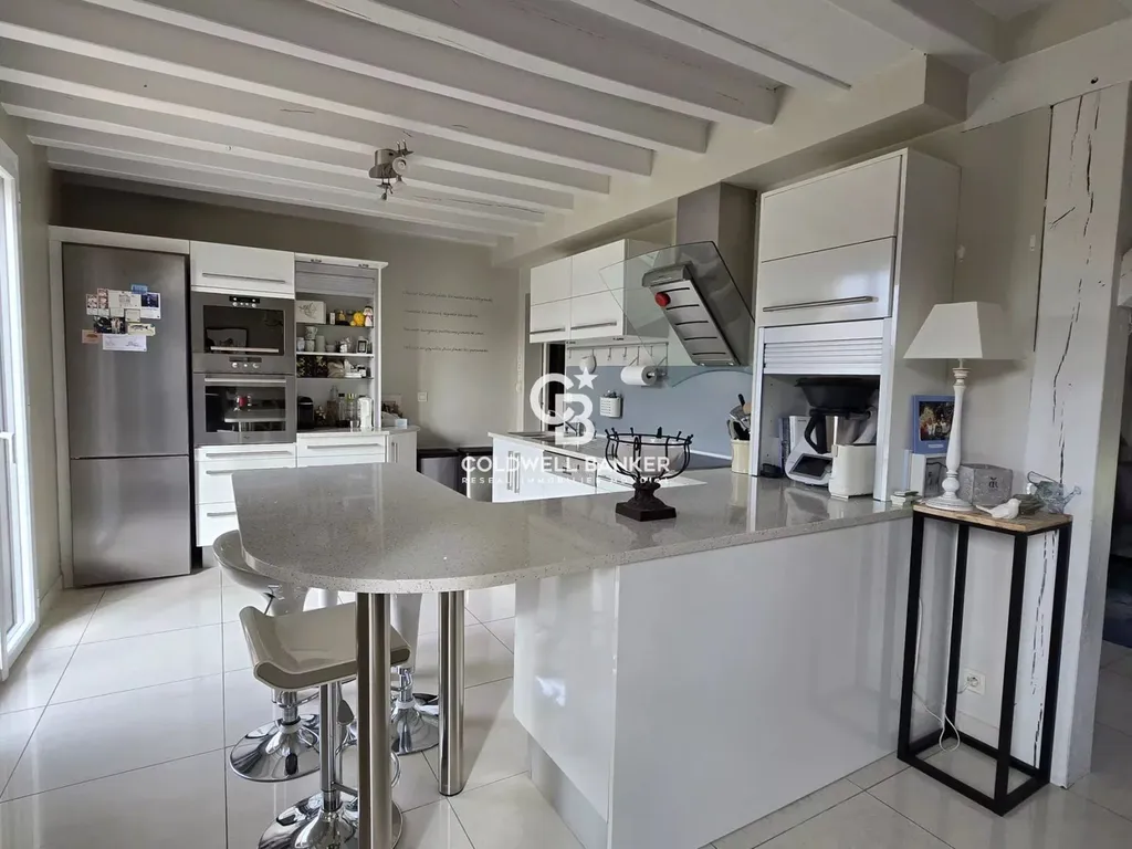 maison sans travaux avec 6 chambres a vendre au mans