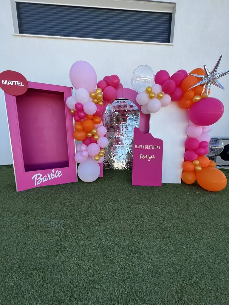 Décoration anniversaire thème Barbie boite à Marseille 