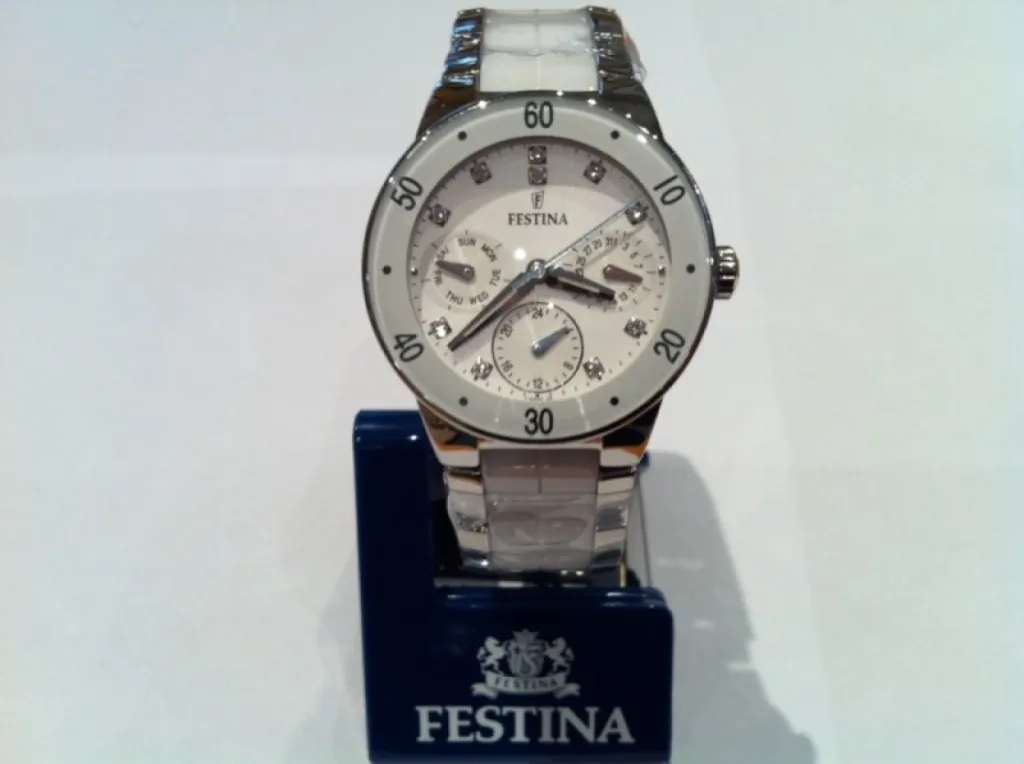 Vente de montres de marques Festina sur Marseille