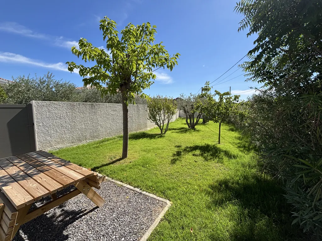 Plantation d’arbres fruitiers et création de vergers paysagers à Montpellier et dans l’Hérault