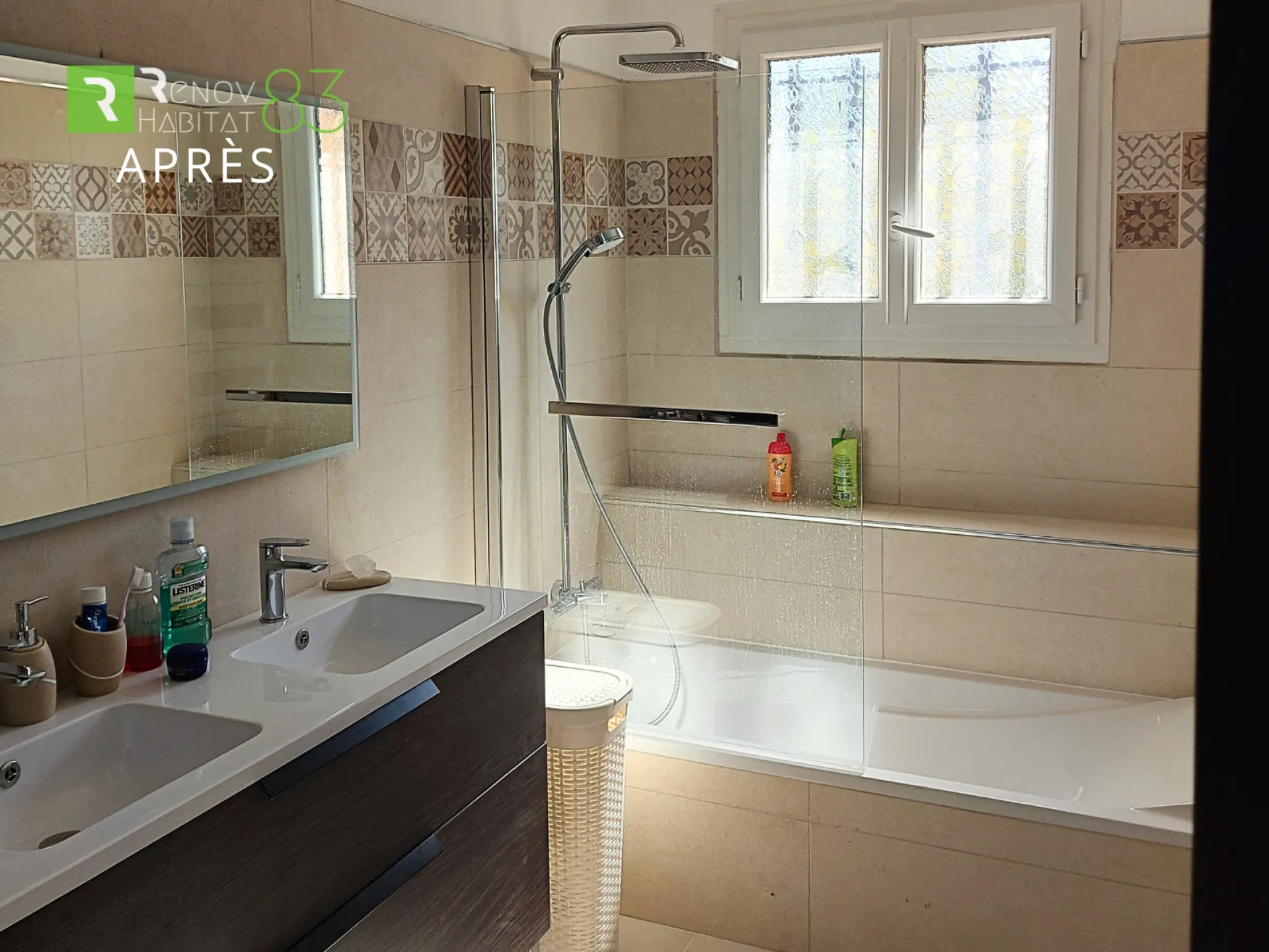 salle-de-bain-apres-renovation-complete-hyeres-avec-renov-habitat-83