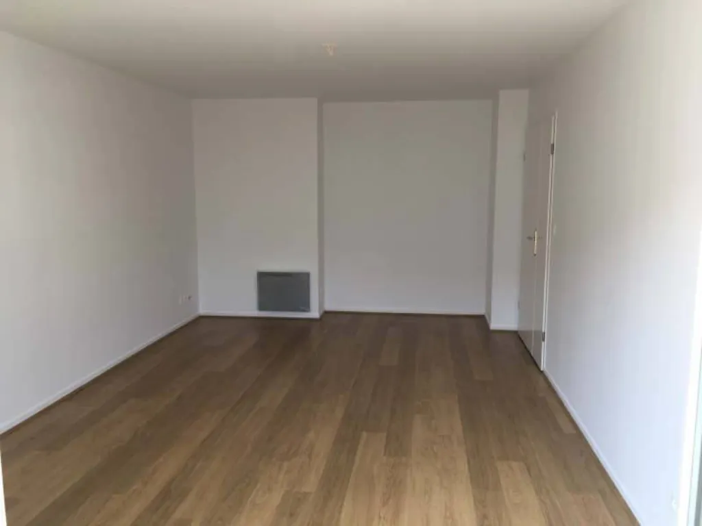 Situé au 23 rue Amiral Cécile à Rouen