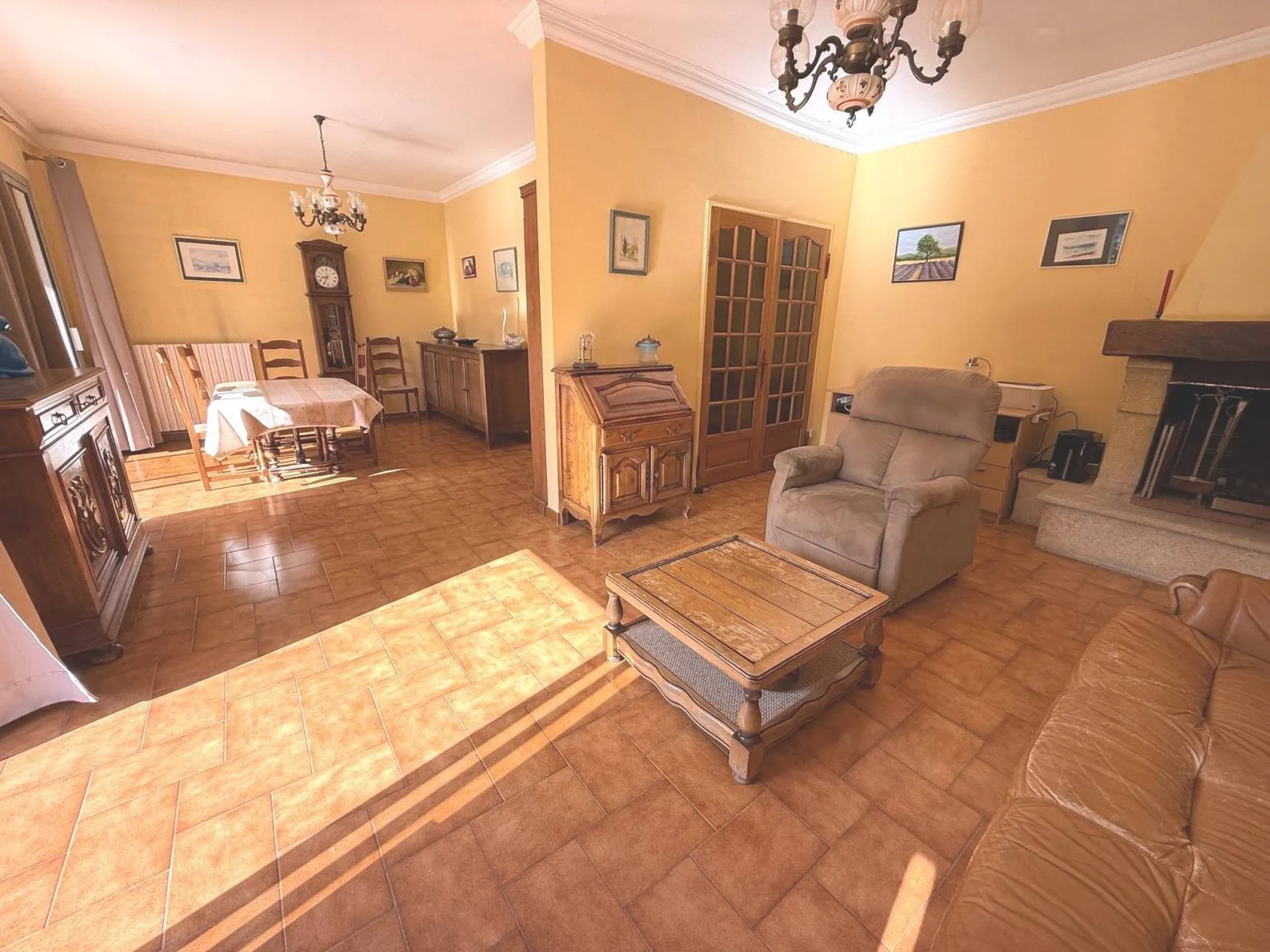 Proche du centre à vendre une villa de Type 5 à Carnoux