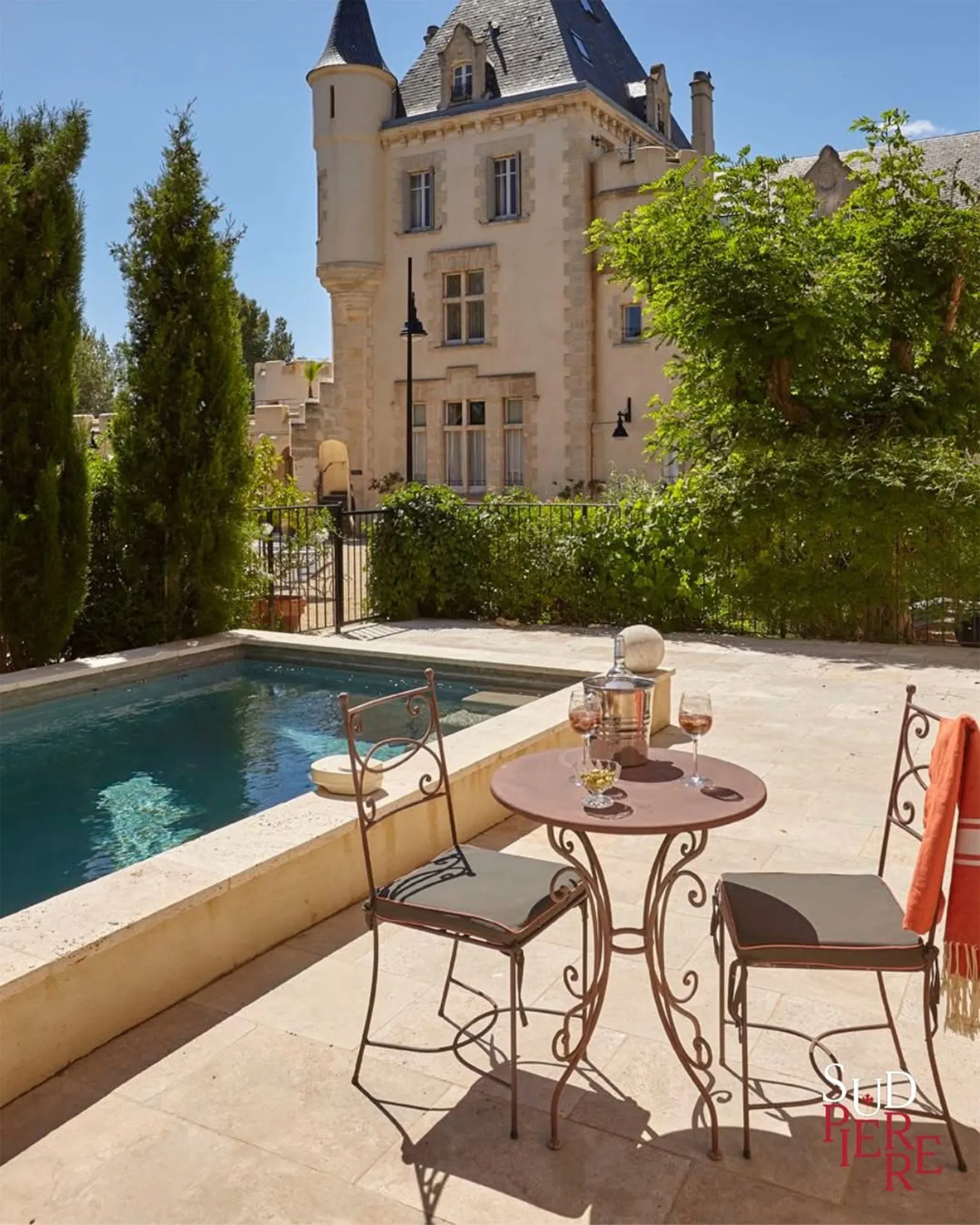 Solystone : magasin de carrelage intérieur, extérieur et pierre naturelle avec un showroom idéal pour tous vos projets près de Bourg-en-Bresse et sa région