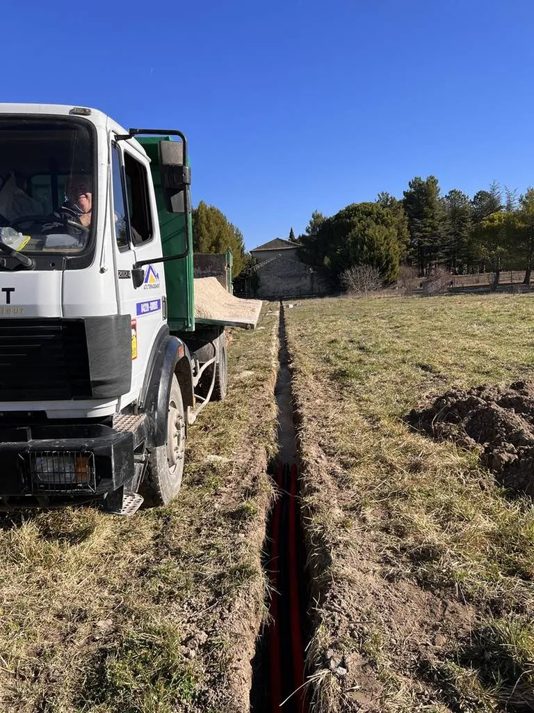 Raccordement au réseau du canal pour un client particulier à Robion
