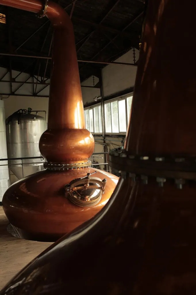 La Société des Alcools à Papa, la distillerie artisanale de Gisors en Normandie 