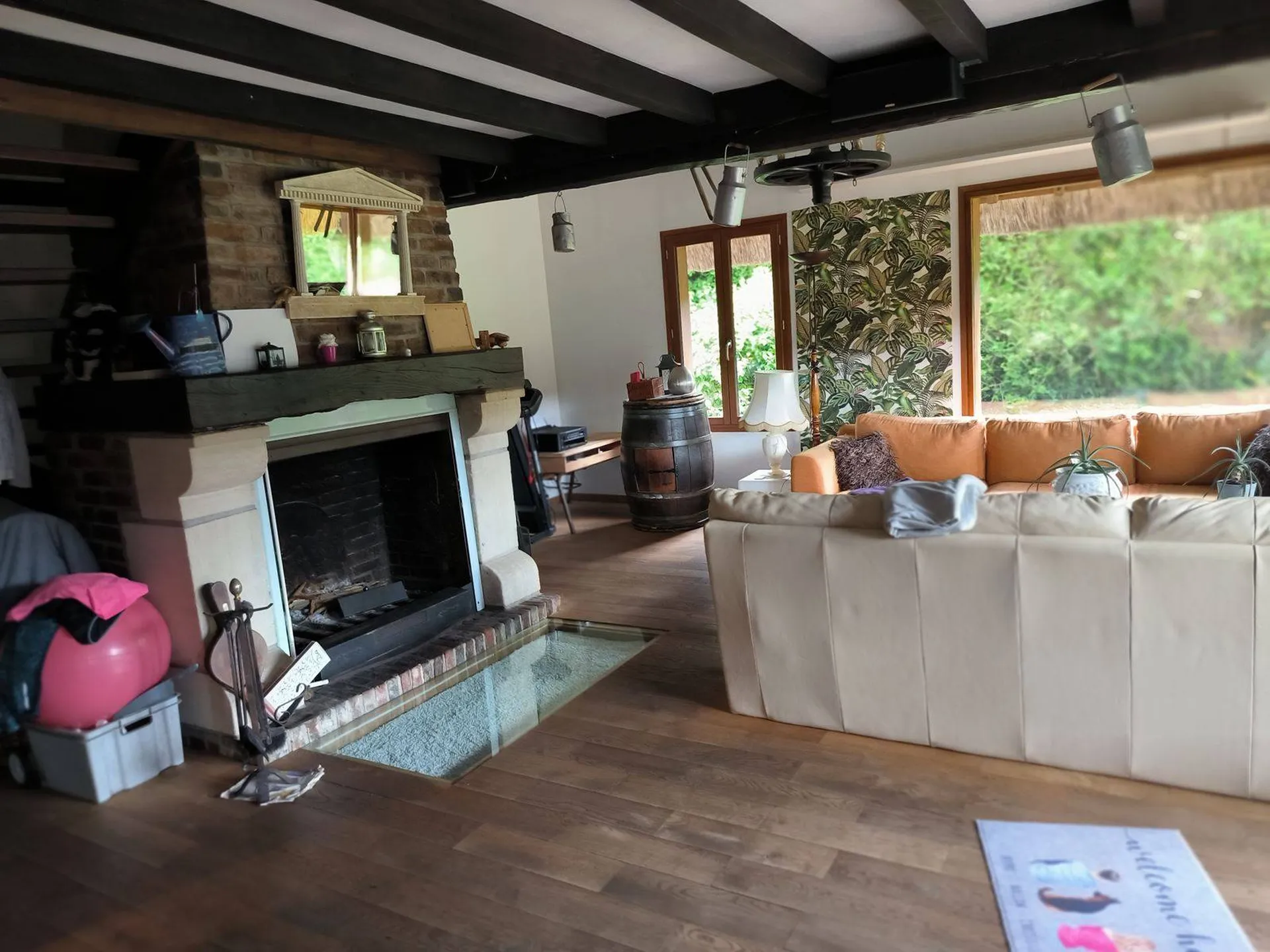 À VISITER – Charmante chaumière proche Honfleur (14600) sur un beau terrain avec dépendance