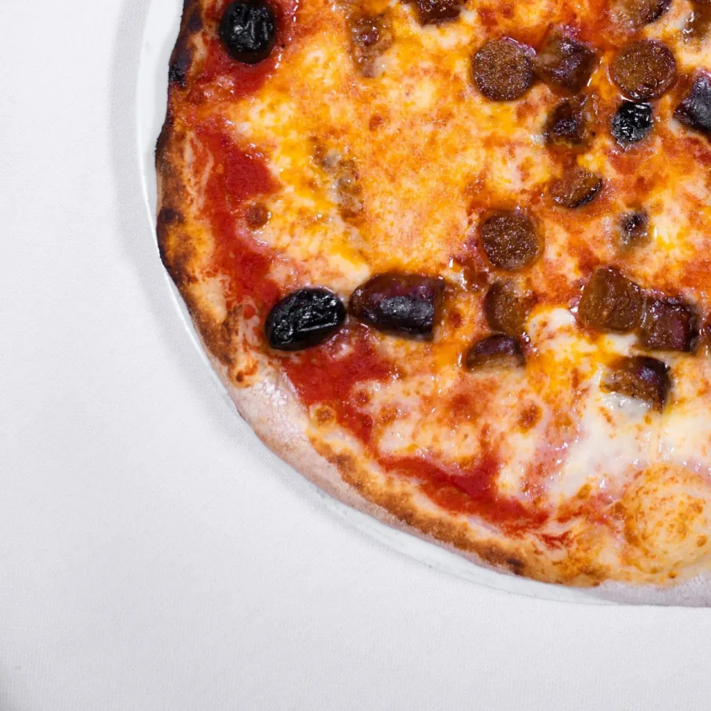 Livraison pizza à proximité à Pernes les Fontaines