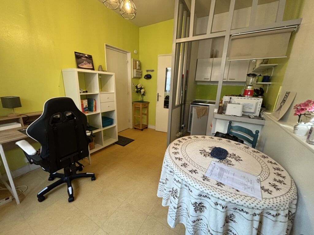 A VENDRE T2 ROUEN CENTRE  (BEAUVOISINE)