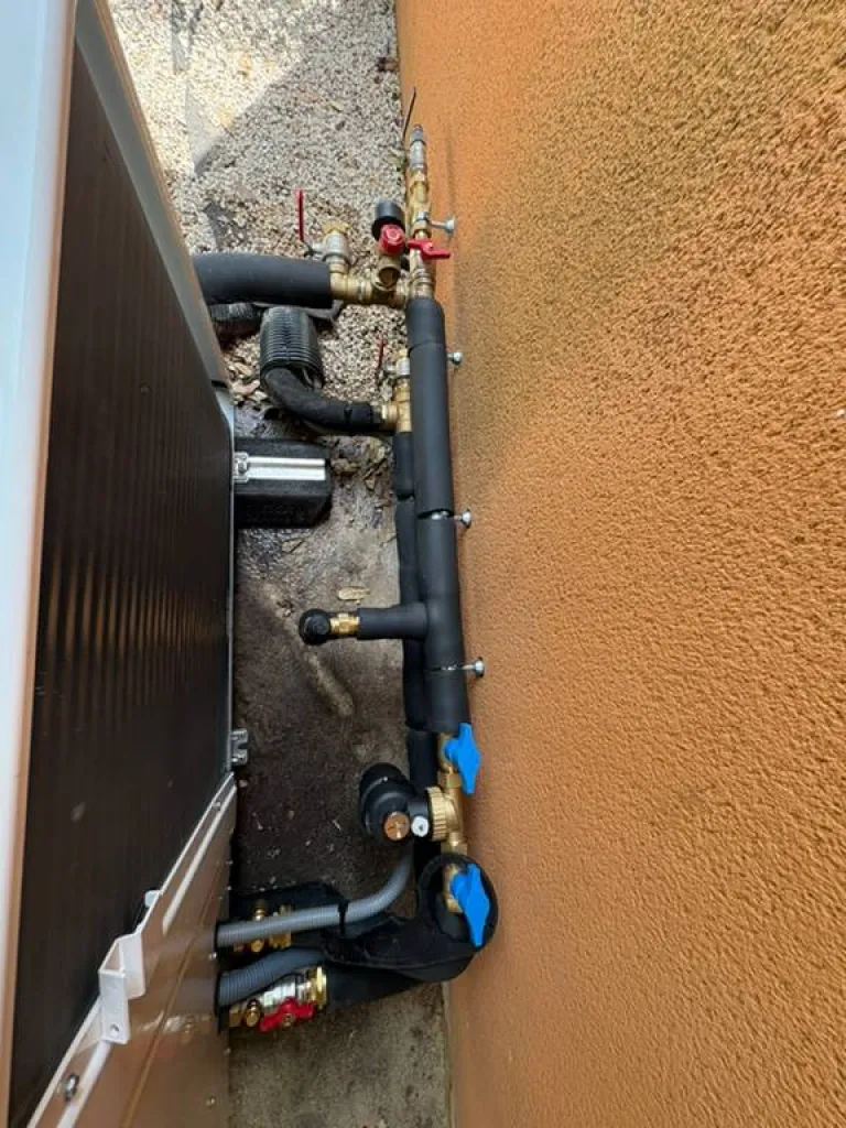 Posez une pompe à chaleur air eau pour votre plancher chauffant dès 5 990€