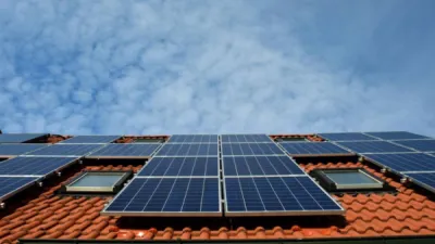 Installez des panneaux solaire sur votre toiture à Saint-Cyr-Sur-Mer avec Provence Energie Solaire Services
