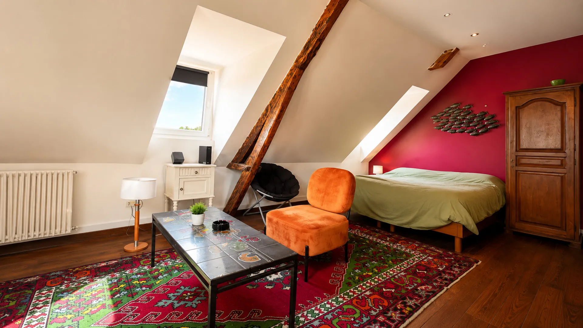 VUE MER - maison de 269m² habitables et 4 chambres, édifiée au coeur du Tréport, Normandie 76.
