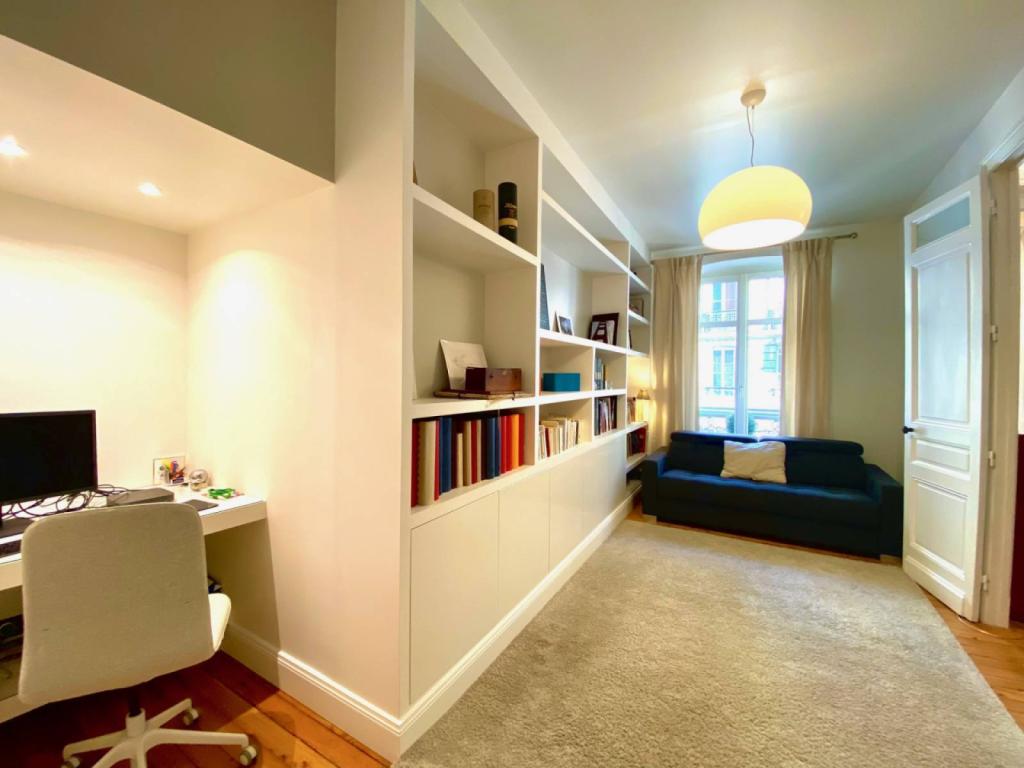 Très bel appartement Bordeaux à proximité de Pey Berland 