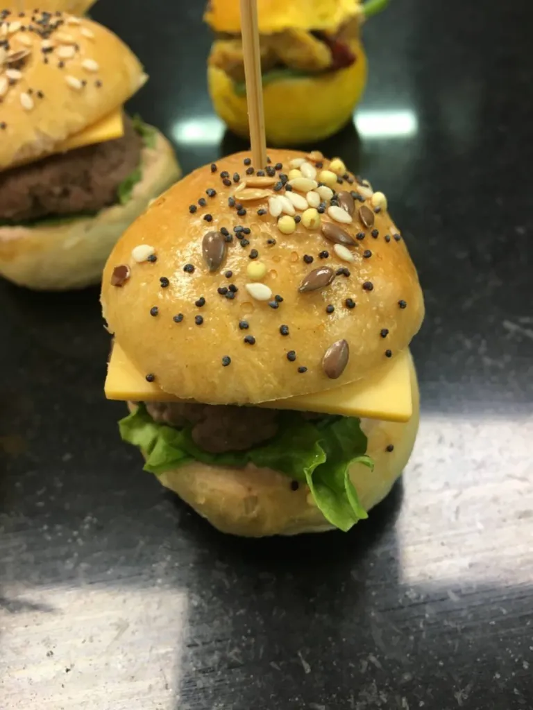 Traiteur pour un cocktail dinatoire pour séminaires à Cany-Barville proche de Saint-Valéry-en-Caux 76