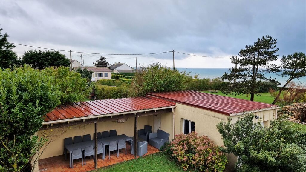 A vendre spacieuse Villa vue mer, 3 chambres, Axe Dieppe 76200 - Penly 76370 - Le Tréport 76470.