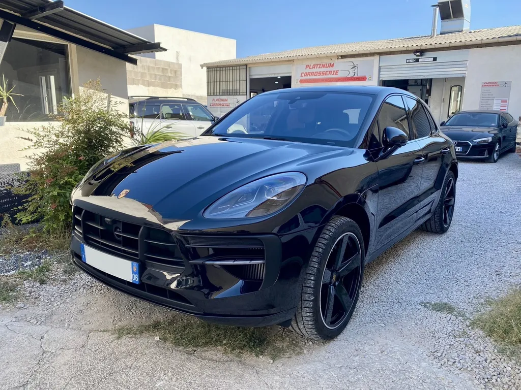 Notre zone d'activité pour ce servicePrix remise en état d'un véhicule accidenté à La Ciotat proche Saint Cyr sur Mer : devis après choc avant ou choc arrière important