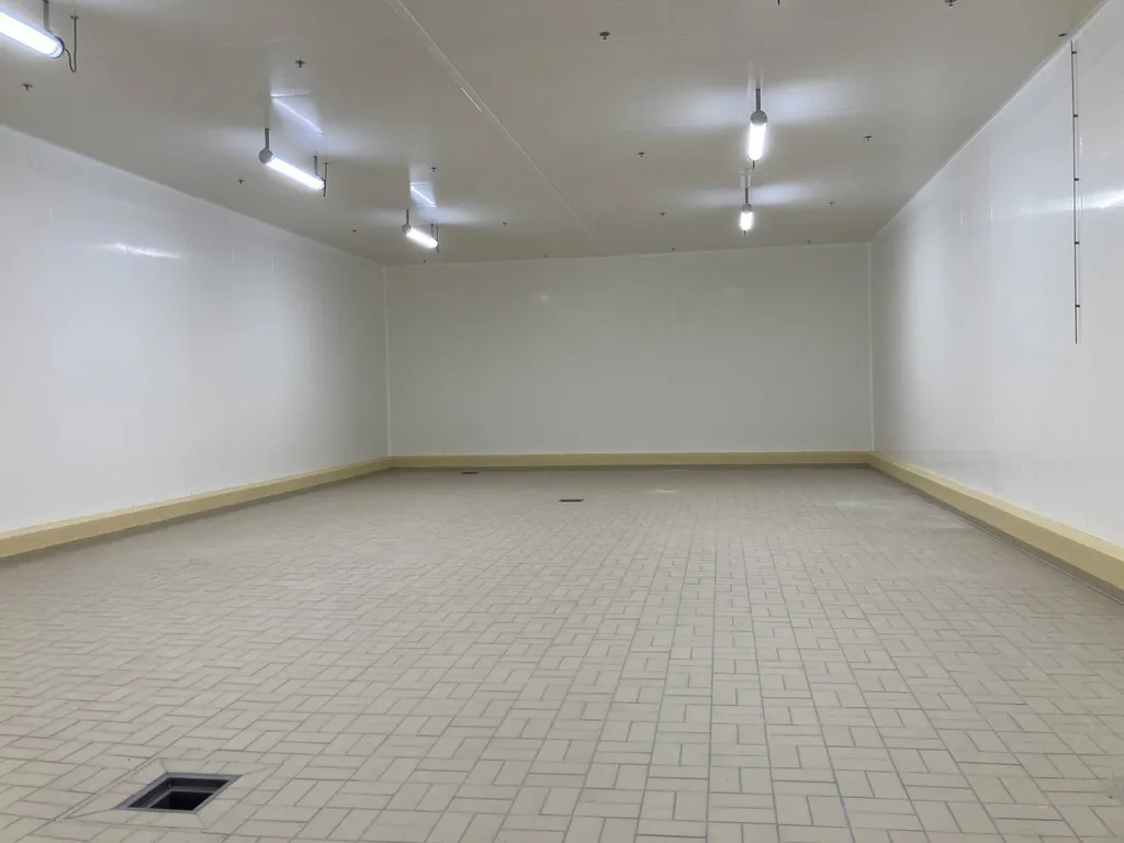 Isolation thermique pour chambre froide dans l'industrie laitière à Rennes