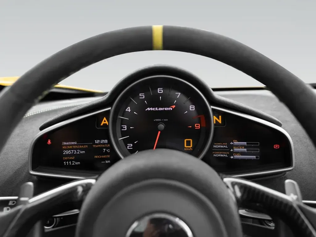 MCLAREN 650S SPIDER À VENDRE SUR BORDEAUX – FULL CARBON, ÉCHAPPEMENT SPORT – PARTENARIAT MCLAREN ET GARANTIE APPROUVED