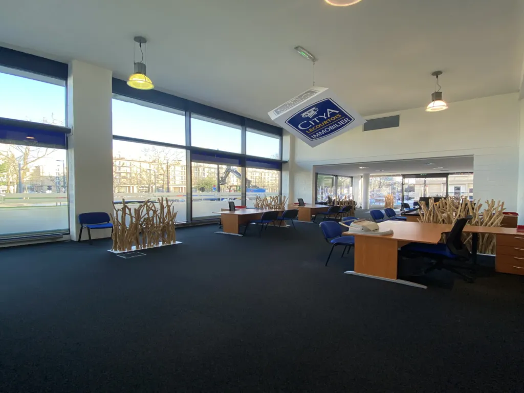 LE HAVRE - A LOUER Bureaux de 1054 m² divisibles à partir de 450 m² idéalement situé sur l'avenue Foch