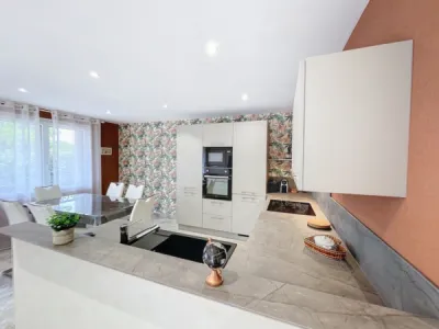 Appartement 3 pièce(s) 2 chambre(s) 62 m² Fréjus (83370)