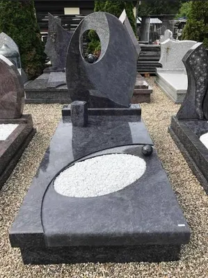 monument funéraire contemporain