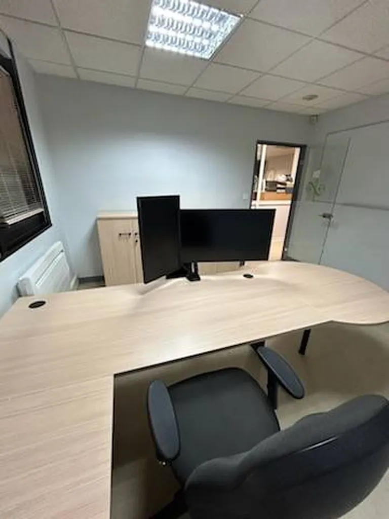 Bureaux avec convivialité à Soissons 02