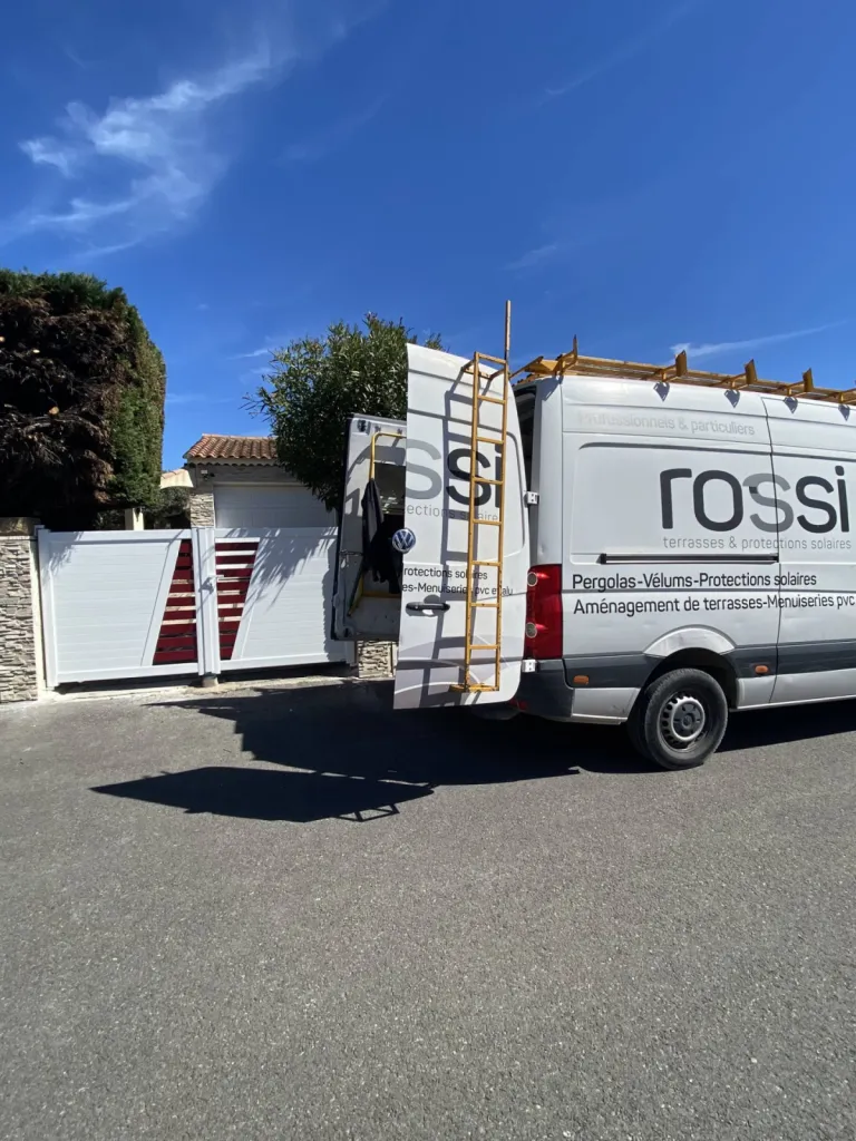 installation de portail battant aluminium sur mesure salon de provence