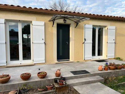 Installation de volets en composite sur mesure près de Nîmes sur la commune d'Aubord