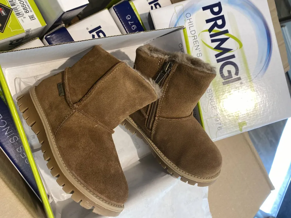 bottine chaude pour enfants près de Moulon