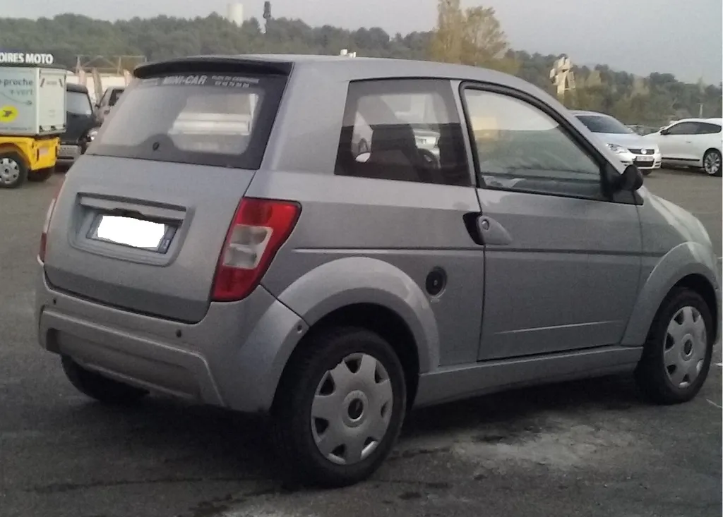 Voiture sans permis occasion Marseille Ligier Ixo linéa 