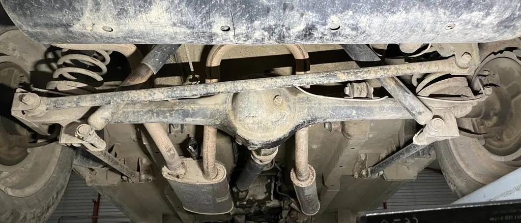 Votre centre de contrôle technique Autosur Martigues vérifie aussi la détérioration de vos essieux