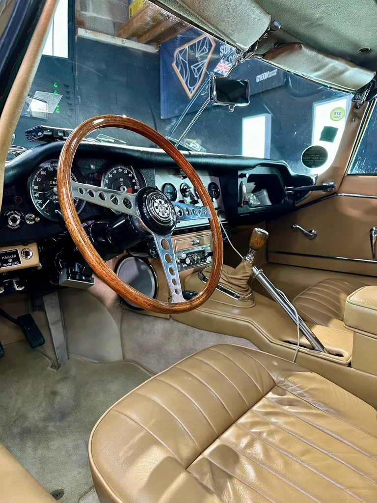 Detailing auto ouest lyonnais proche Limonest spécialisé Jaguar